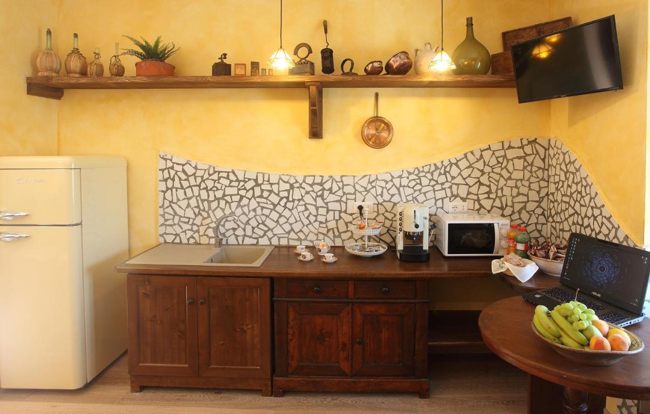 B&B La Fontana Borbone Лаурия Инфериоре Екстериор снимка
