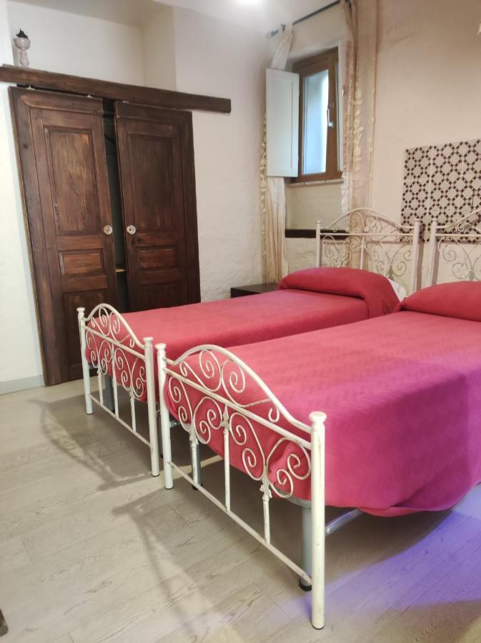 B&B La Fontana Borbone Лаурия Инфериоре Екстериор снимка
